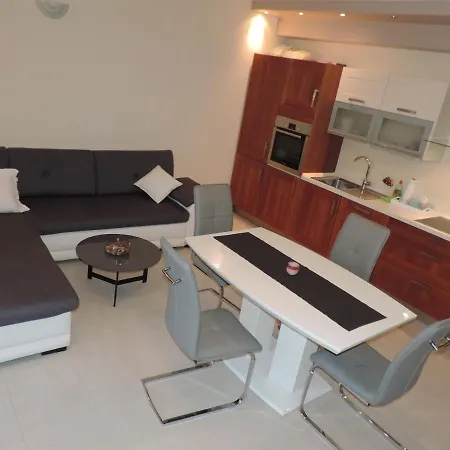 4me Apartment