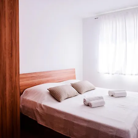 4me Apartment *